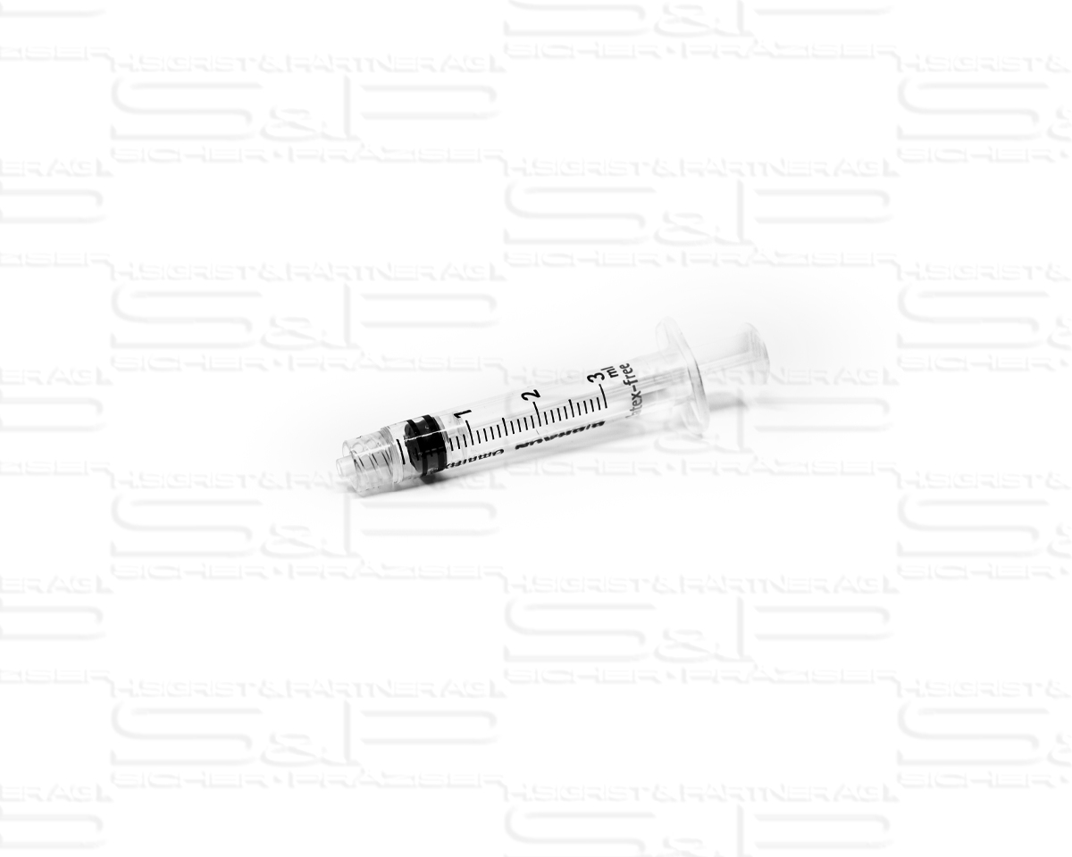 Syringe complete, transparent, Luer Lock, 3 cc